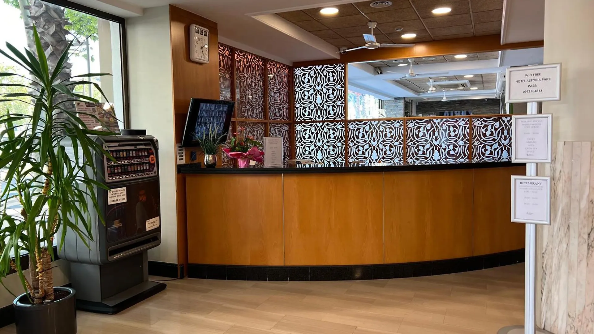 Hotel Astoria Park Lloret de Mar 4*,  Spain